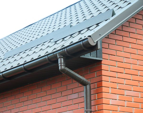 Roof Downspout Installation in Panama City