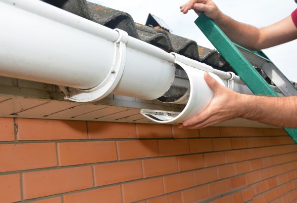 Gutter Seam Repair in Panama City