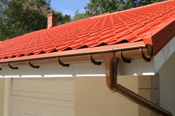 Barn Gutter Replacement in Panama City