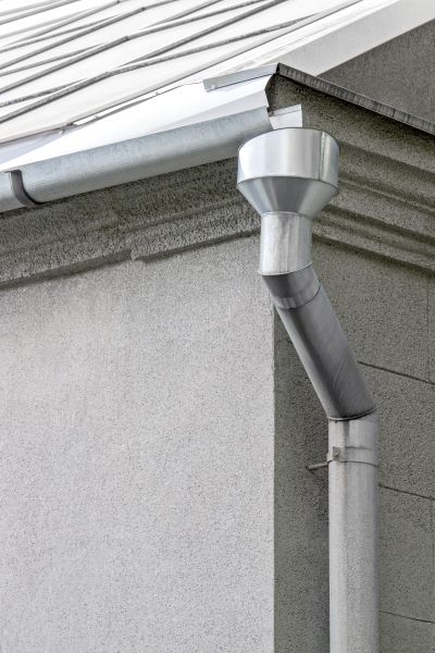 Galvanized Gutter Installation in Panama City