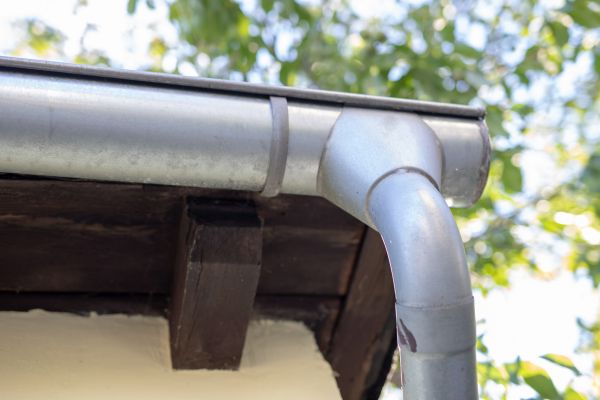 Metal Rain Gutter Installation in Panama City