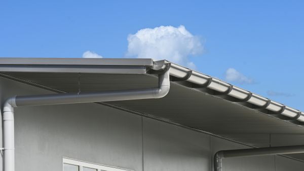 Eavestrough Service in Panama City