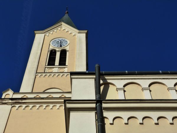 Church Gutter Installation in Panama City