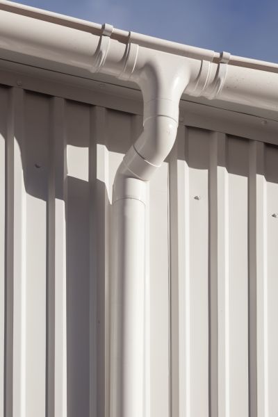 Building Gutter Replacement in Panama City